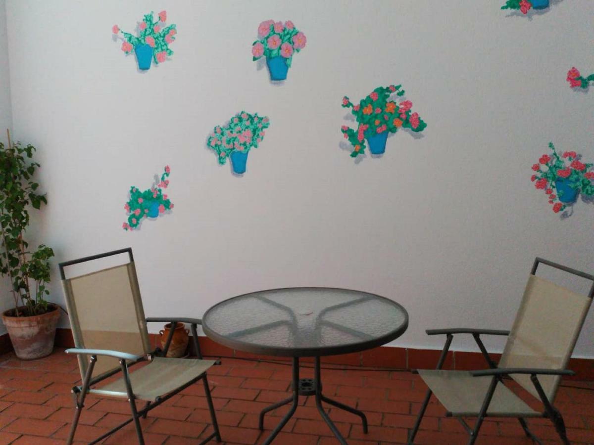 Acogedor Apartamento. Mezquita Wifi Cordoba Luaran gambar